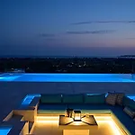 Reina Del Cielo Luxury Villa