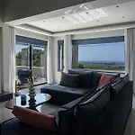Reina Del Cielo Luxury Pírgos