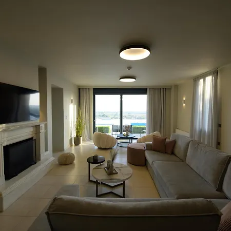 Reina Del Cielo Luxury * Pyrgos (Elis)