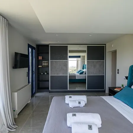 Reina Del Cielo Luxury *