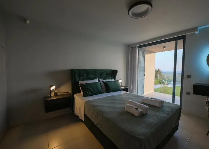 Reina Del Cielo Luxury *