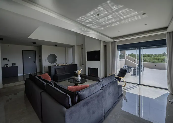 Reina Del Cielo Luxury *