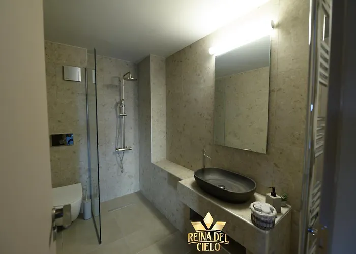 Reina Del Cielo Luxury *